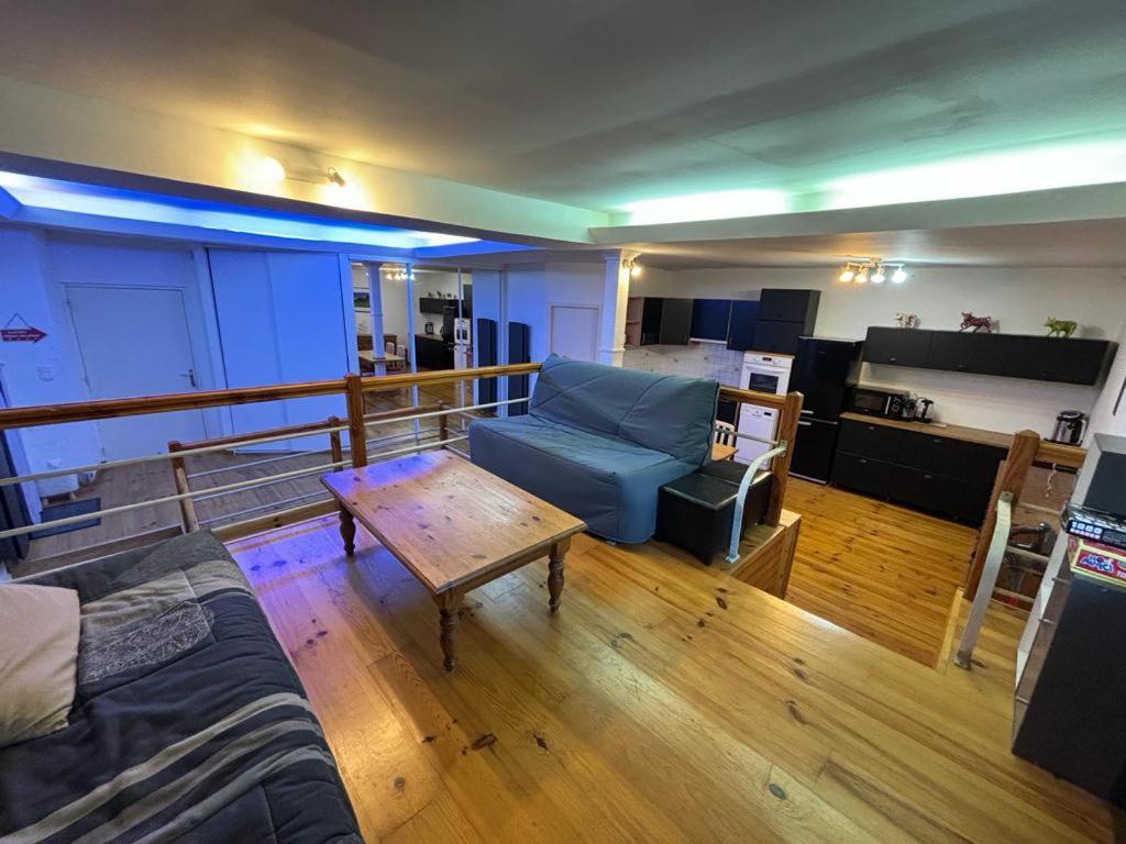 Apartamento Luchon Loft De Charme Bagnères-de-Luchon Exterior foto